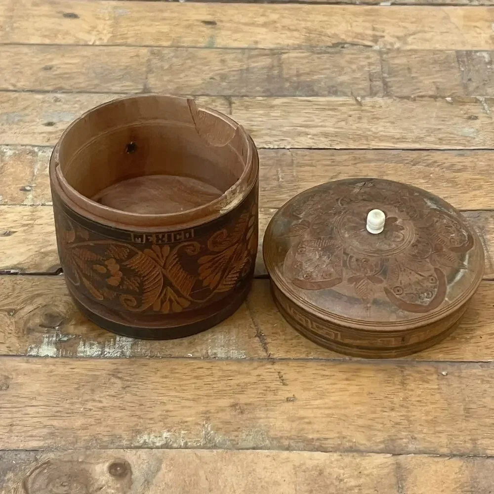 Vintage Hand Carved & Turned Solid Wood Container Trinket Box Lid 4